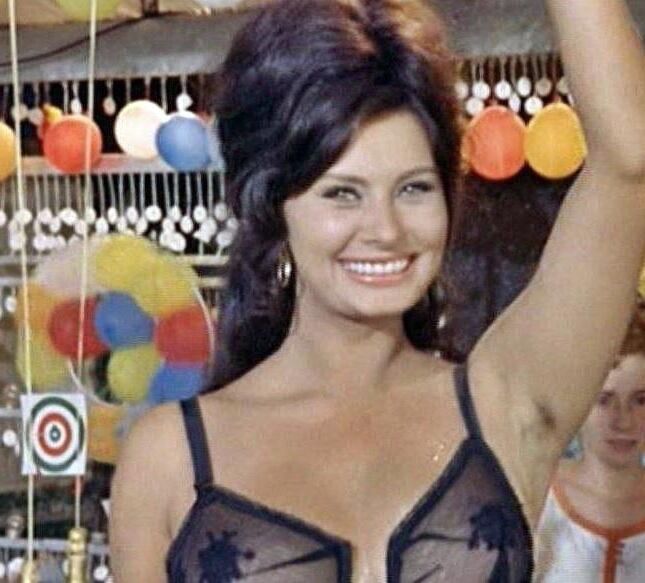 Hairy Celebrity Armpits 