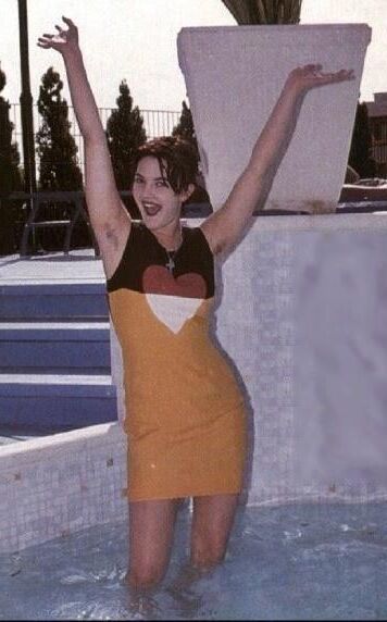 Hairy Celebrity Armpits 
