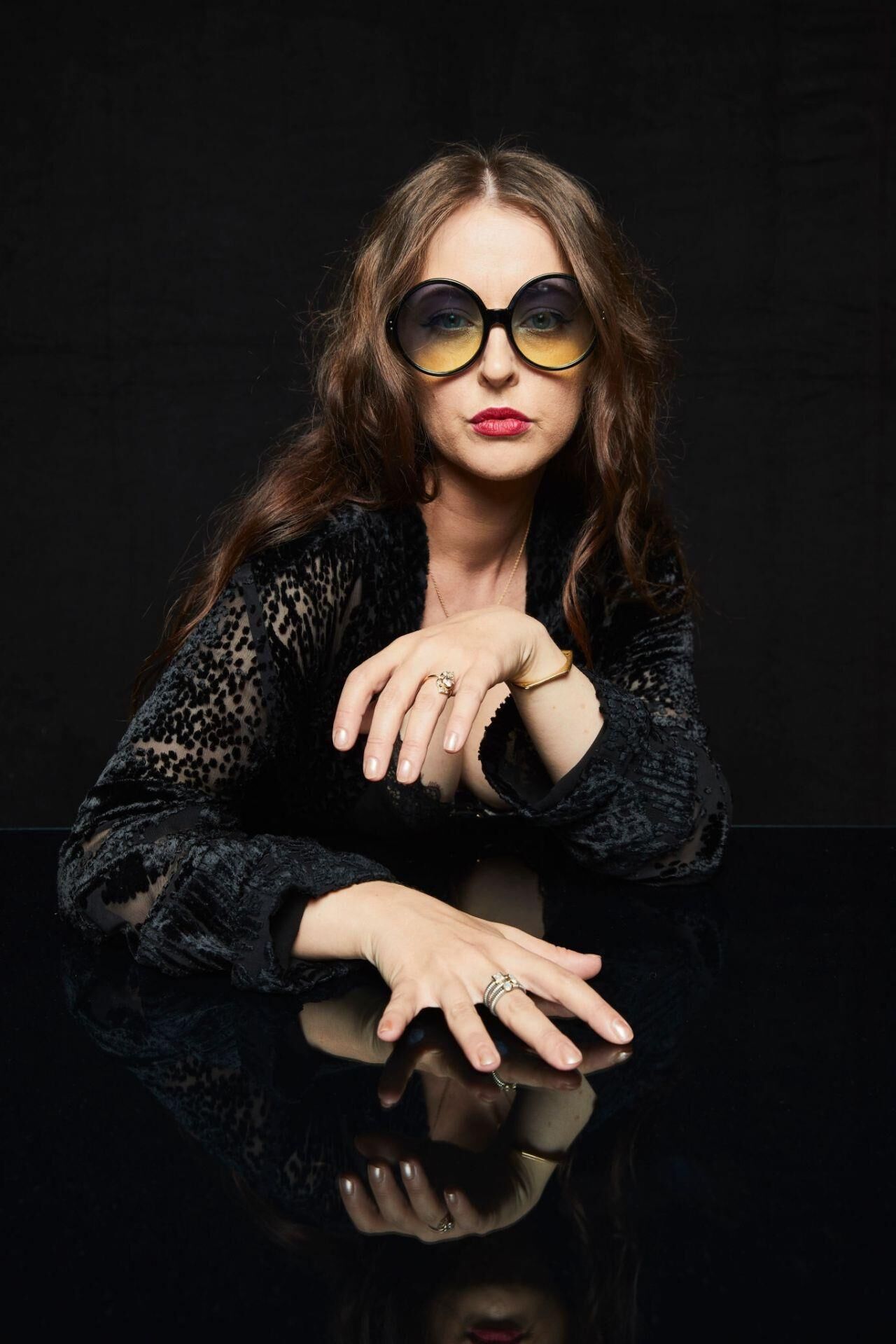 Katharine Isabelle 