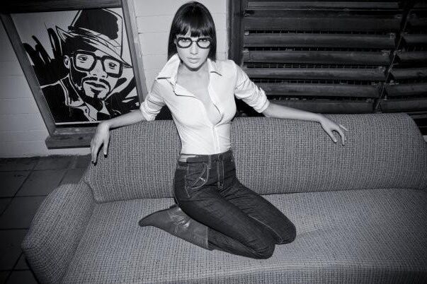 Gal G. and her perfect slim body!