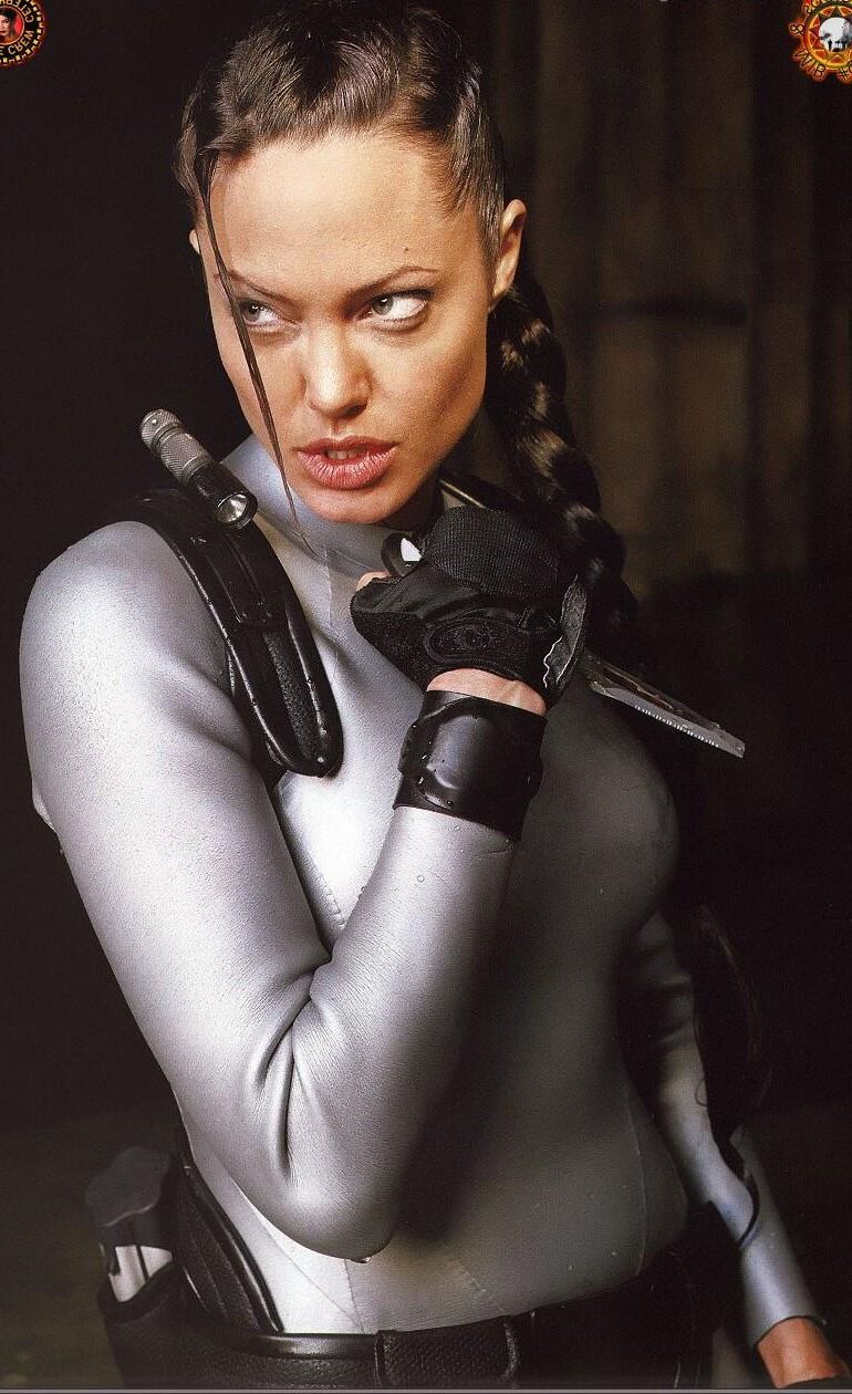 Angelina Jolie 