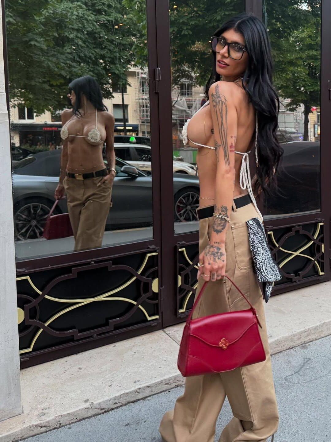 Умирайте, Foltereuter der welt без ограничений для Mia k
