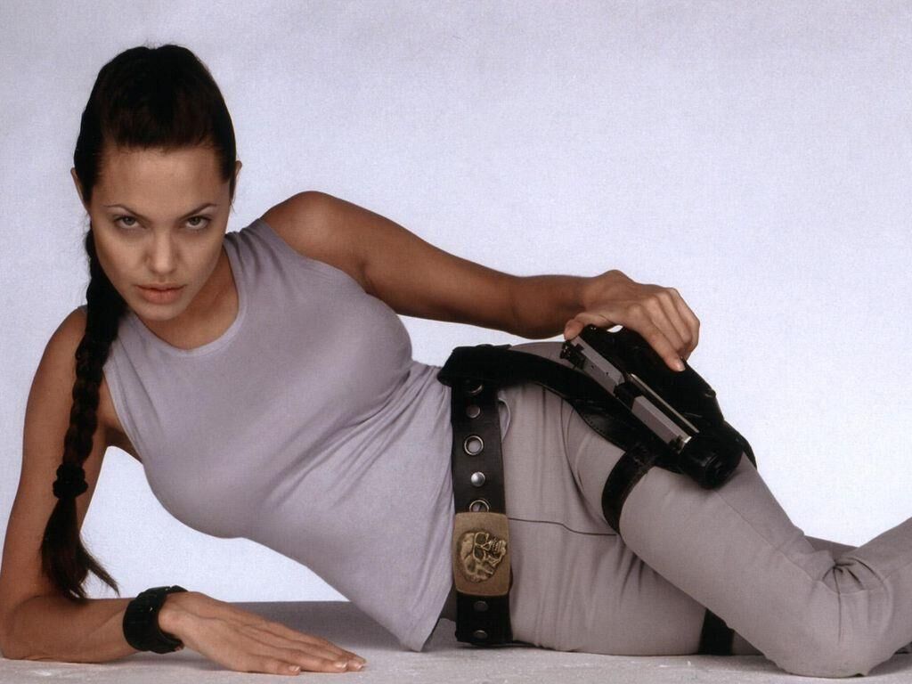Angelina Jolie 