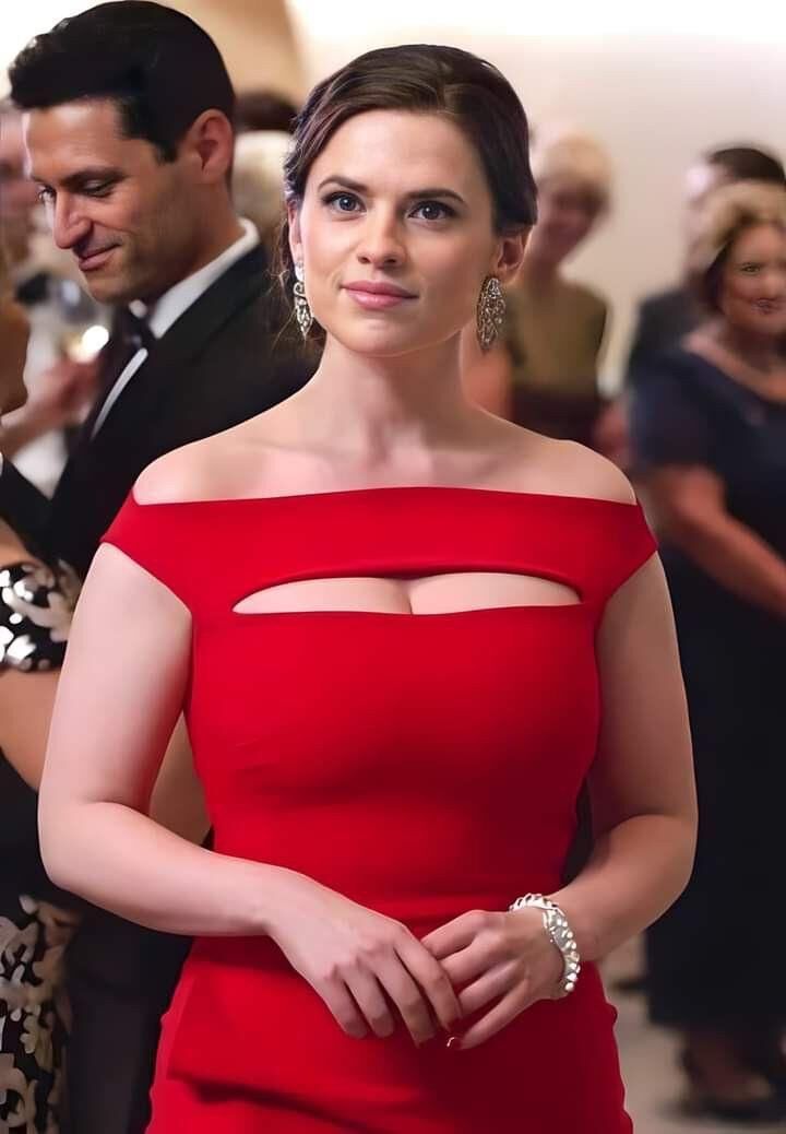 Celebridades tetonas