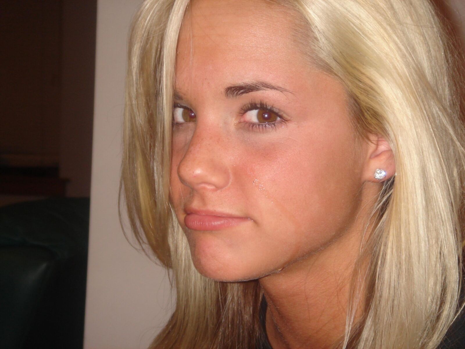Faces for cum and pee 