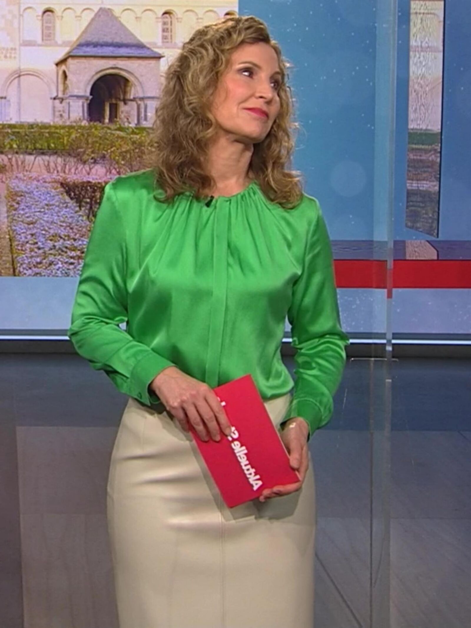 Susanne W. Geile Gez Edelhure en atuendos sexy Zum Ficken!