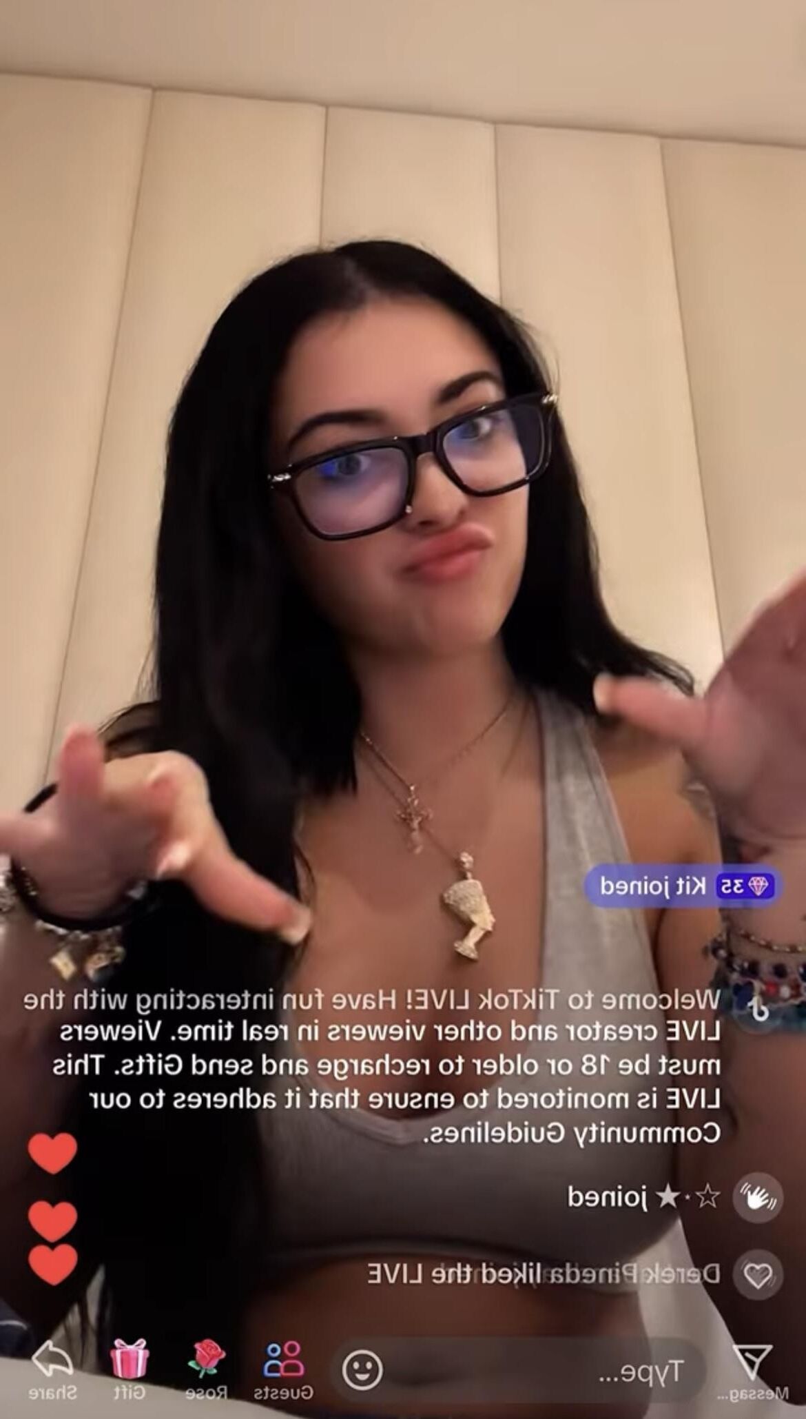 Malu Trevejo 