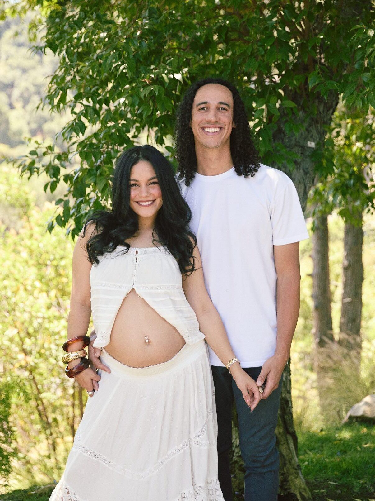 Vanessa Hudgens Instagram, bikini, pregnant