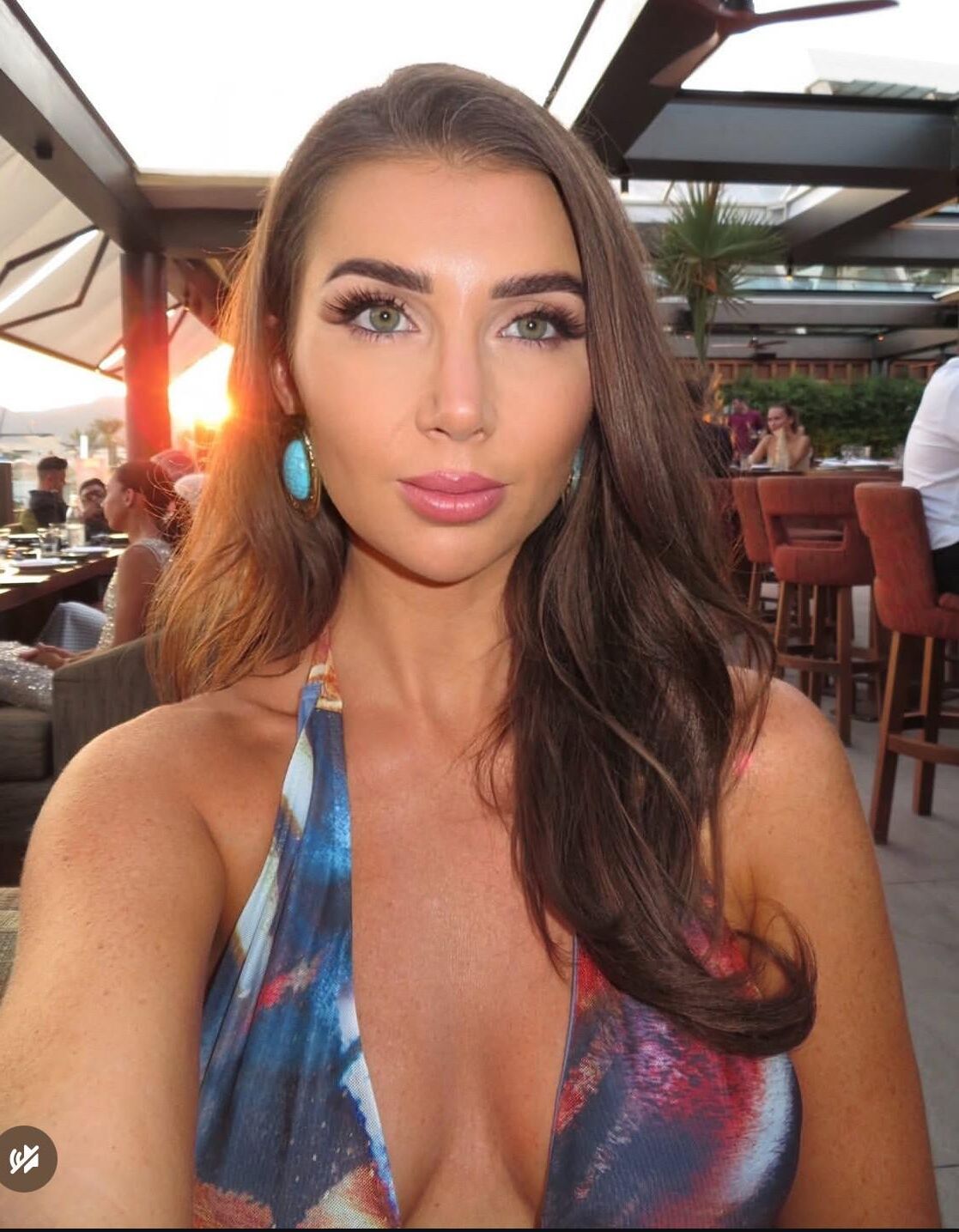 British Sports TV Presenter Kate Tracey looking sexy on holiday 