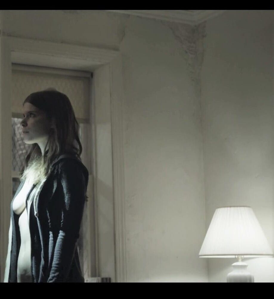 Kate Mara CleavageのみVol