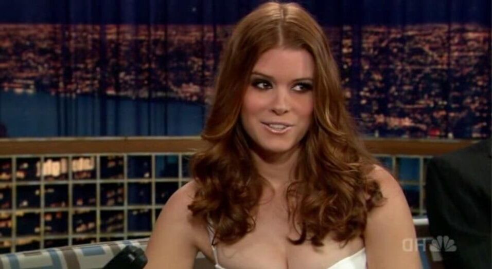 Kate Mara CleavageのみVol