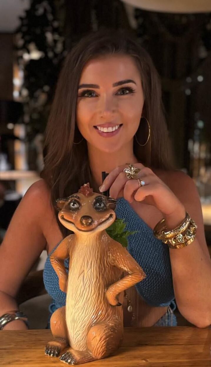 British Sports TV Presenter Kate Tracey looking sexy on holiday 