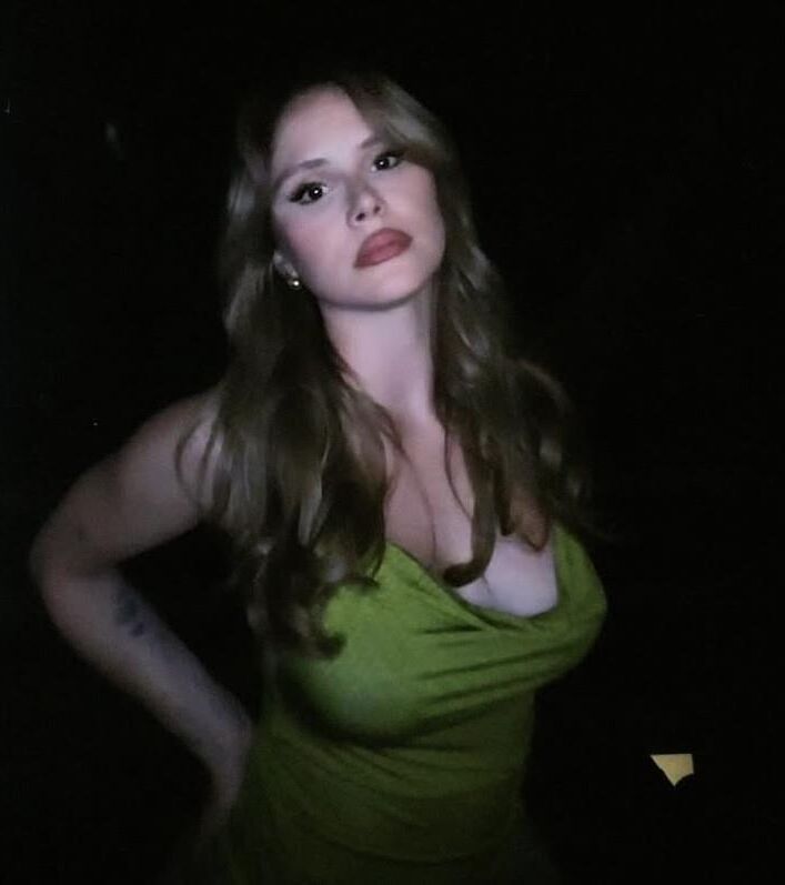 SWEET CELEBS