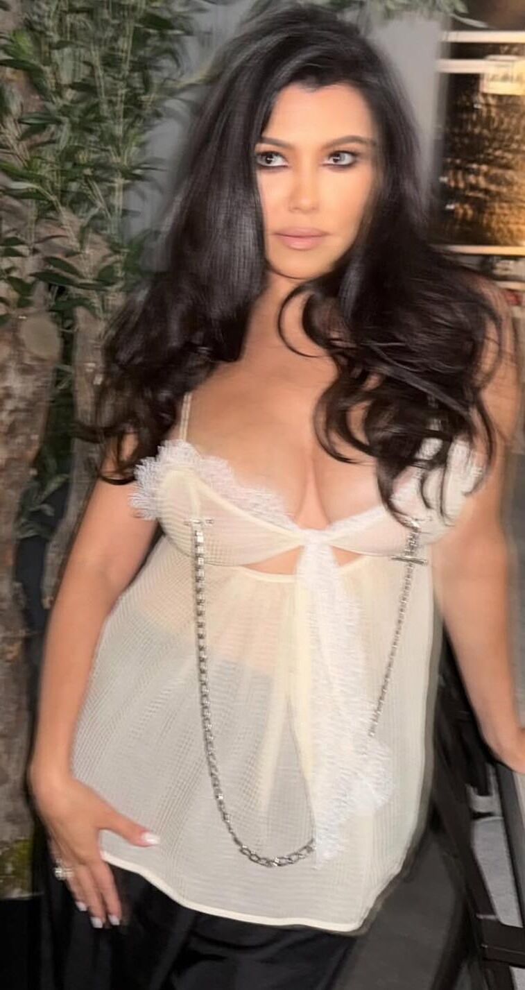 SWEET CELEBS