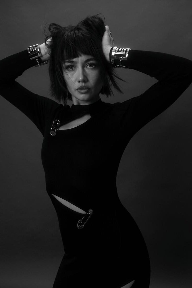 Sydney Chandler, mujer perfecta!