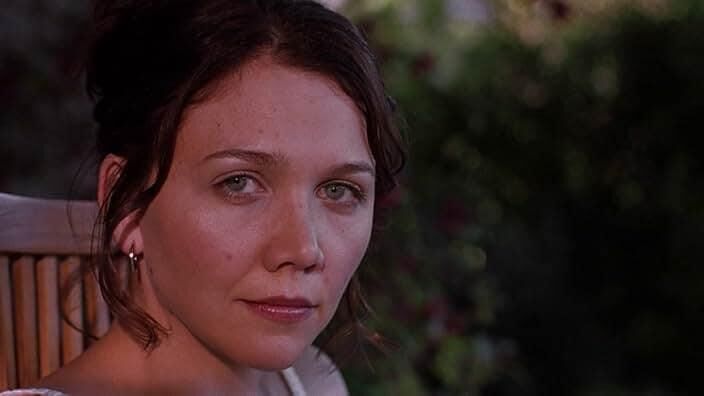 Maggie Gyllenhaal (die Sekretärin)
