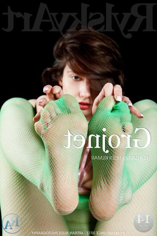 Sweet Looking Heidi Kilmar Grojnet Green fishnet feet 
