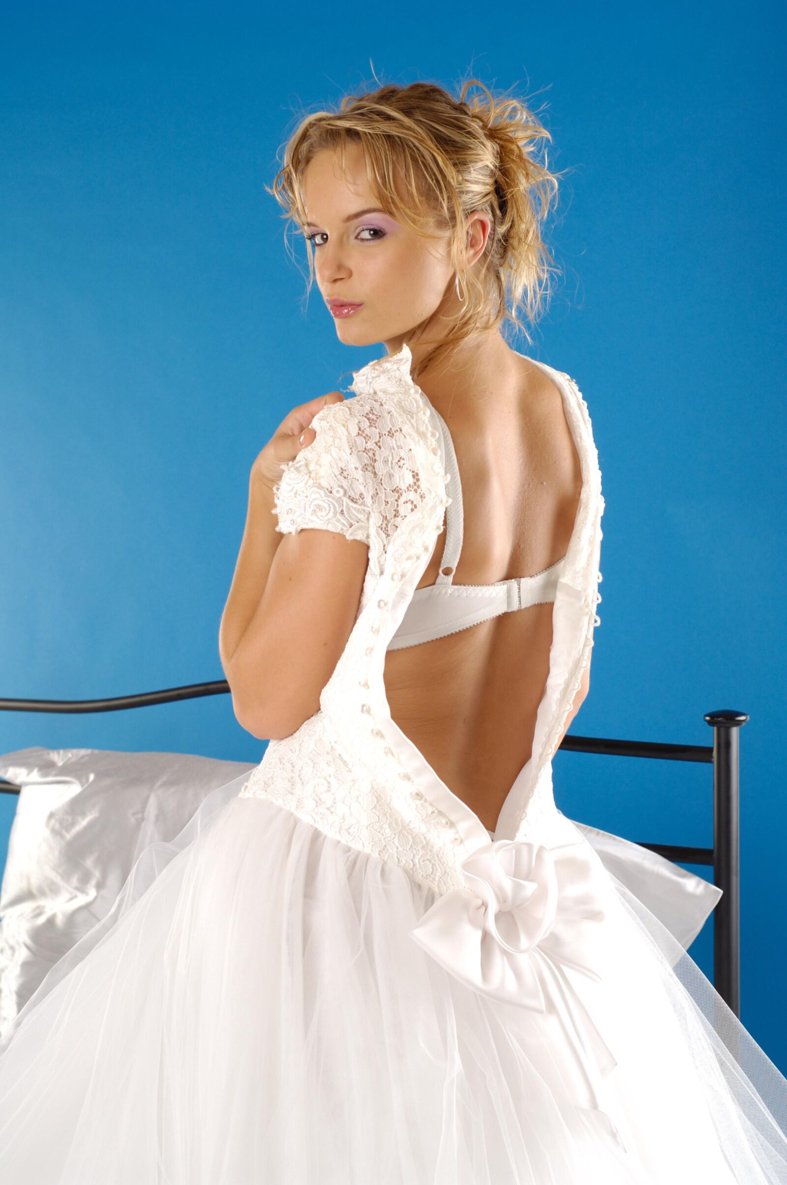 Beautiful Models PEACH White Dress