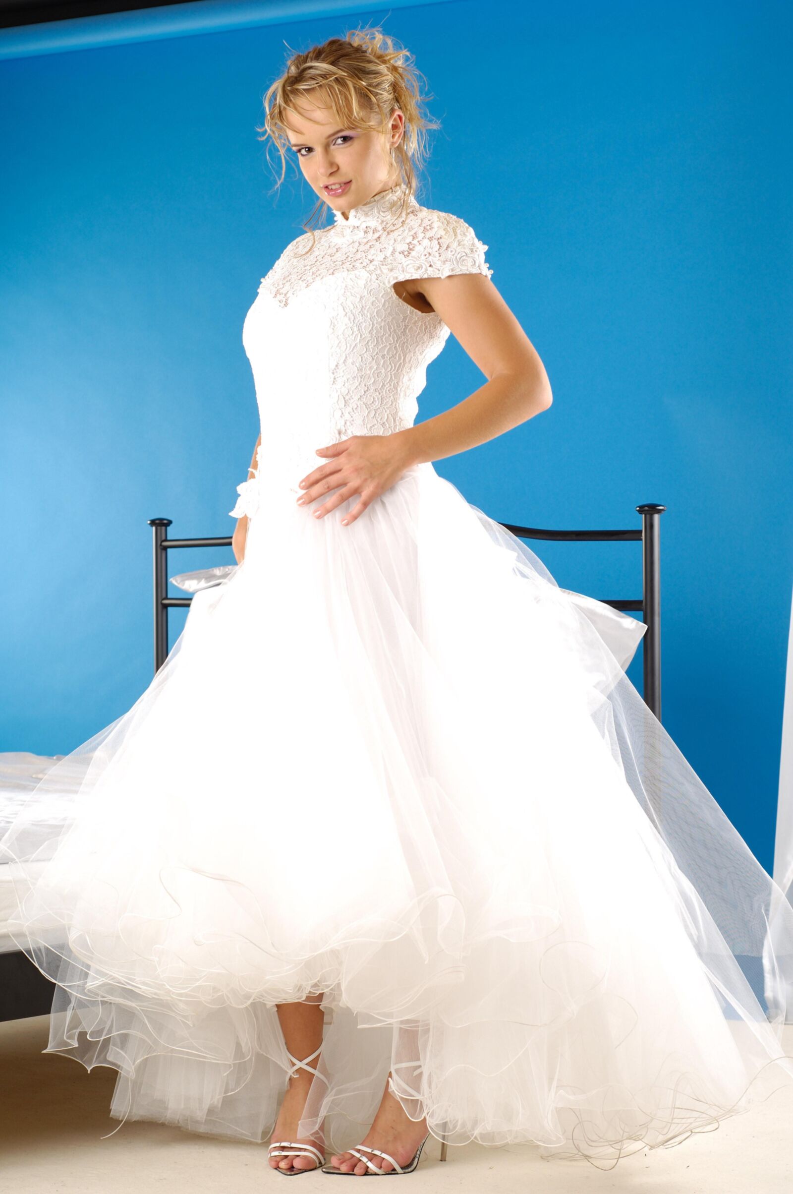Beautiful Models PEACH White Dress