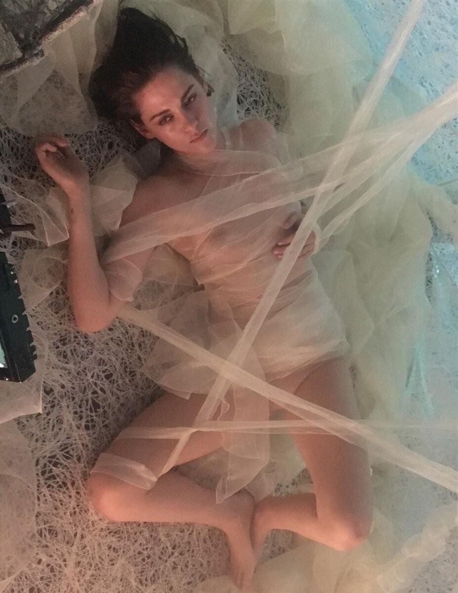 Kristen est trop jolie pour être une digue