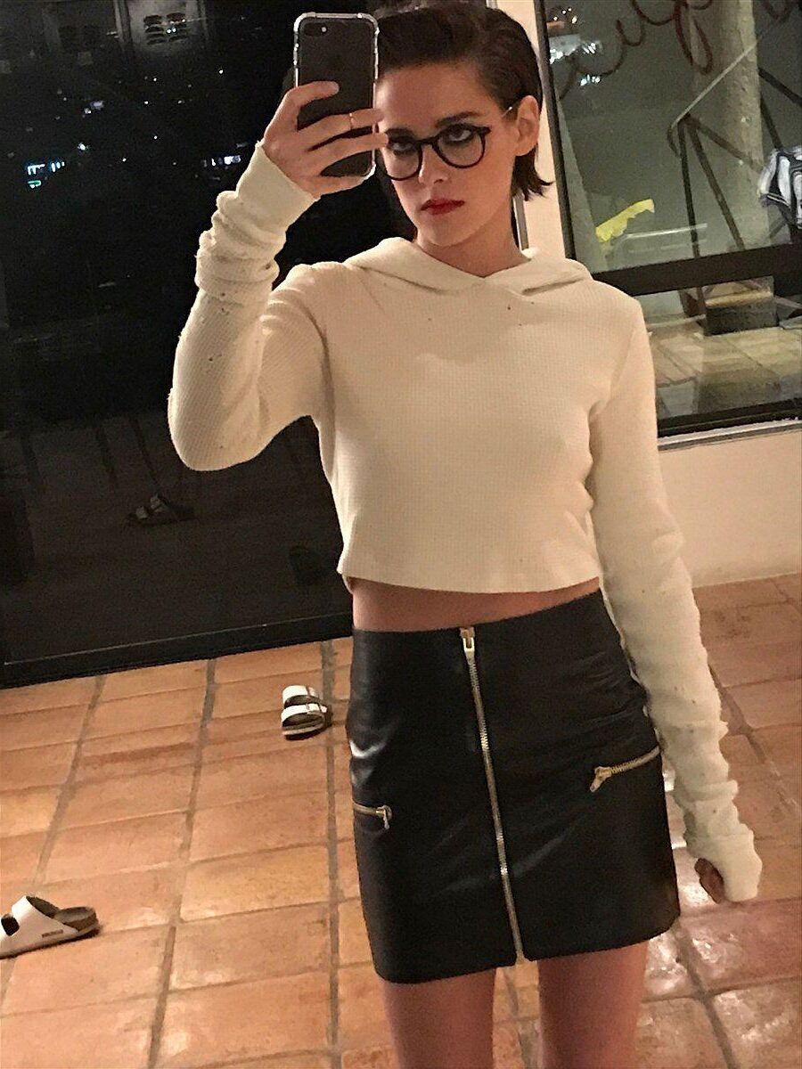 Kristen est trop jolie pour être une digue
